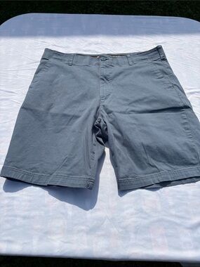 Lee Extreme Motion Men's Flat Front Shorts - Blue Gray
